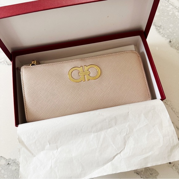 Salvatore Ferragamo Handbags - Salvatore Ferragamo Gancini Saffiano Continental Wallet